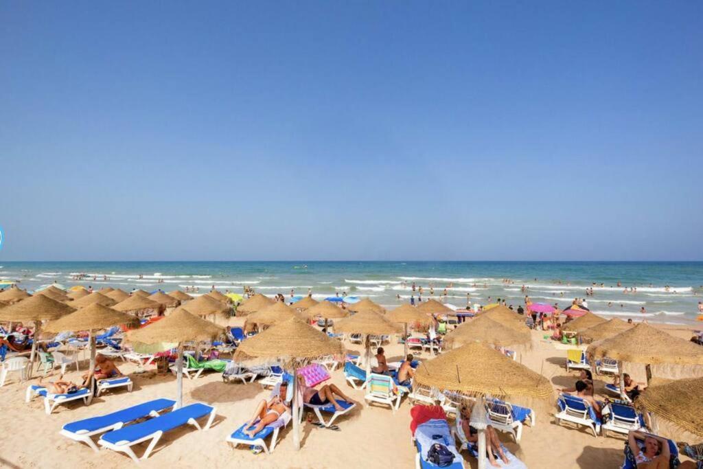 Azul Beach By La Mata Beach トレビエハ エクステリア 写真